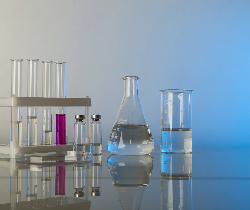 Quel système d’aspiration ou sorbonne choisir lorsqu’on manipule des produits chimiques ?