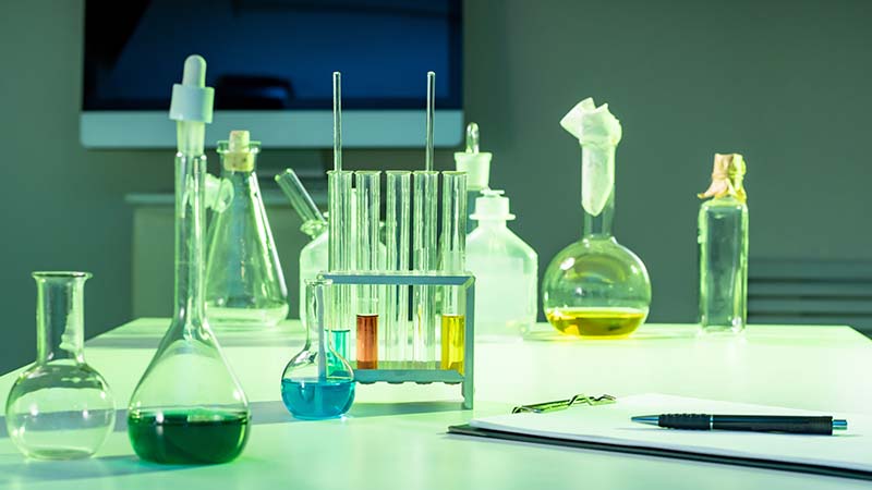 Fournisseur de matériel de laboratoire en France : quels sont les types de verrerie de laboratoire ?